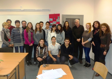 Цъкни за уголемяване